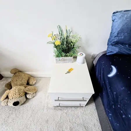 Homestay szállás Saints - Netflix - Wifi Leeds